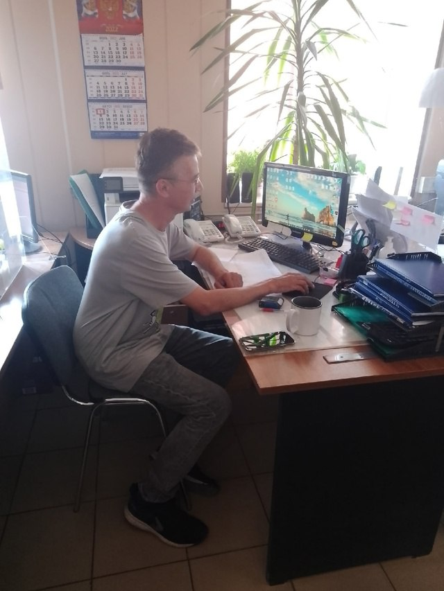 Срочно нужна подработка!
Здравствуйте! Меня зовут Кирилл, я ищу работу, связанную с IT, системным администрированием, ремонтом и обслуживанием компьютерной техники | Сетка — социальная сеть от hh.ru