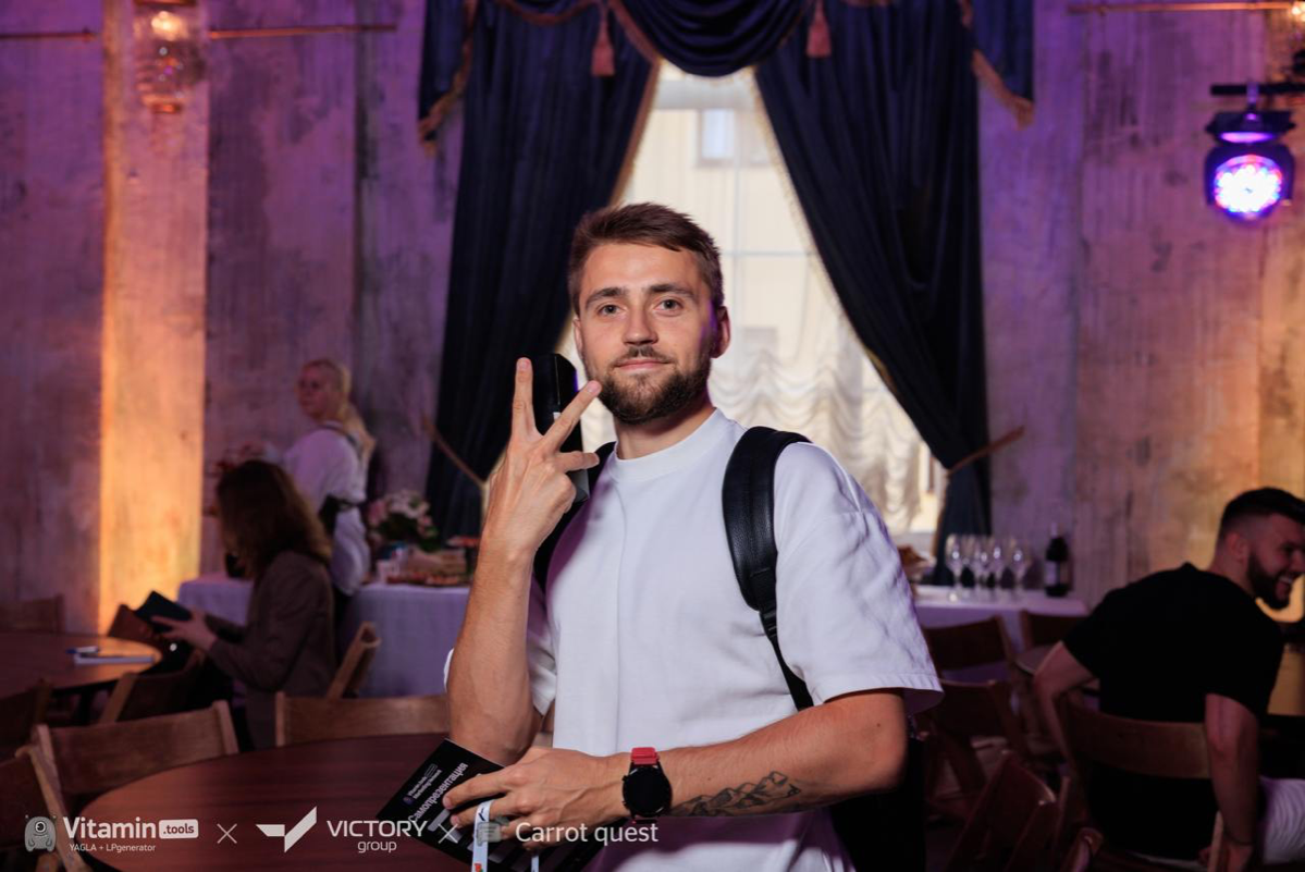 Всем привет 👋
Я Александр, тружусь маркетологом. Преимущественно настройка Яндекс директ и реклама ВКонтакте.
Зарегался только сегодня, посоветуйте, как пользоваться Сеткой ? | Сетка — социальная сеть от hh.ru
