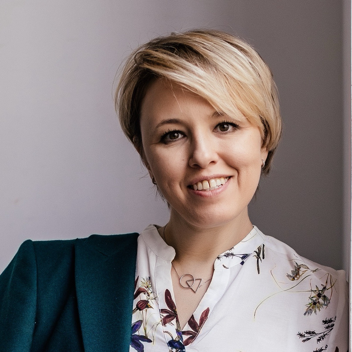 Юлия Шакирова | Сетка — социальная сеть от hh.ru