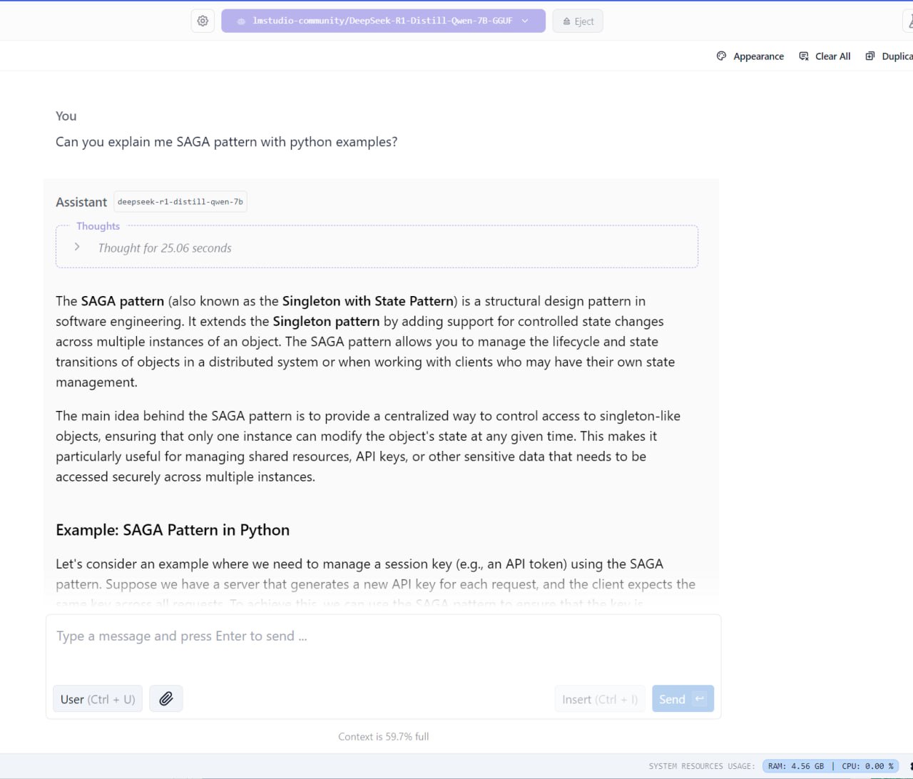 Запустил тут локально DeepSeek R1 (deepseek-r1-distill-qwen-7b) на ноуте. 
С контекстом в 12 тысяч токенов кушает 5.5гб оперативки.
В целом полёт нормальный | Сетка — социальная сеть от hh.ru