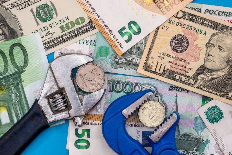 🛠 Как эффективно мотивировать механиков на грузовых СТО: материальные стимулы🪙
Этим вопросом задается каждый руководитель грузового СТО | Сетка — социальная сеть от hh.ru