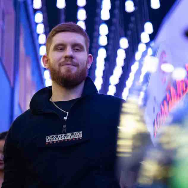 Роман Черкас | Сетка — социальная сеть от hh.ru