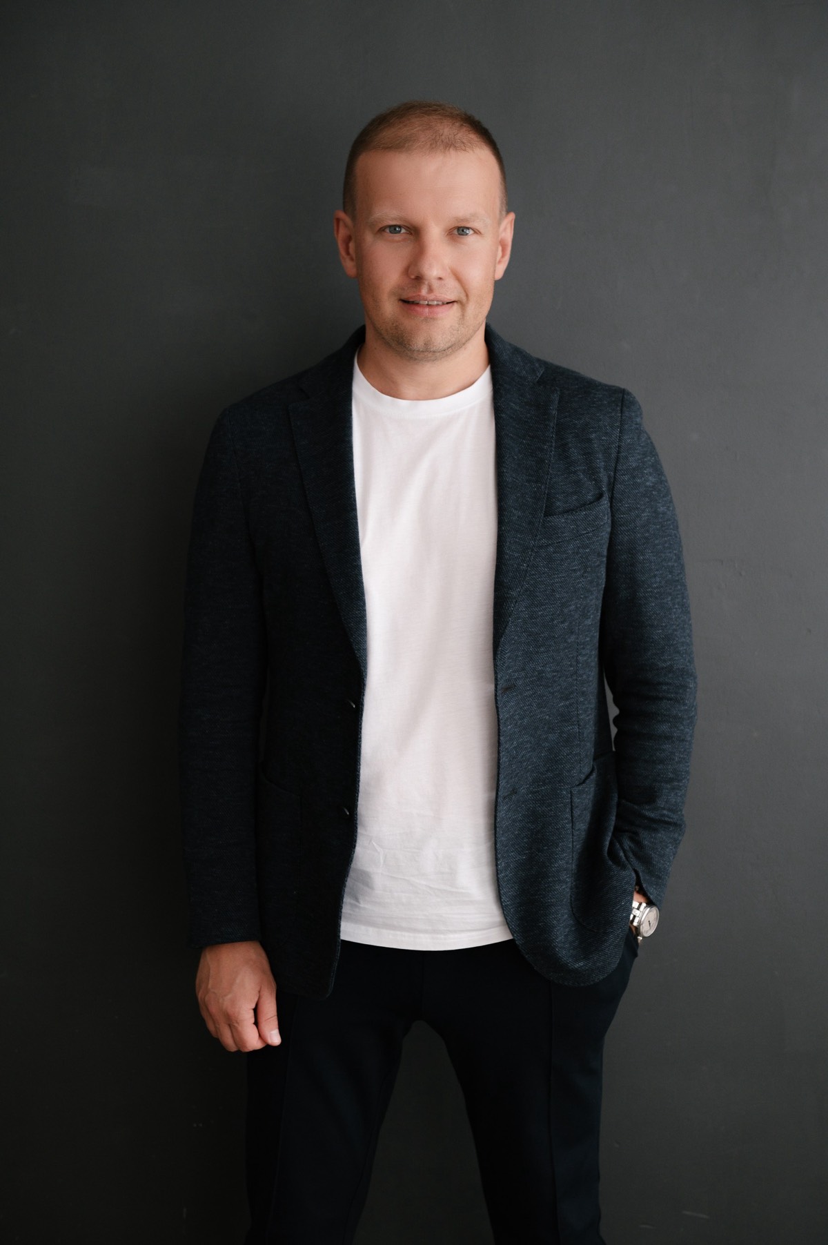 Dmitry Kostyuk | Сетка — социальная сеть от hh.ru