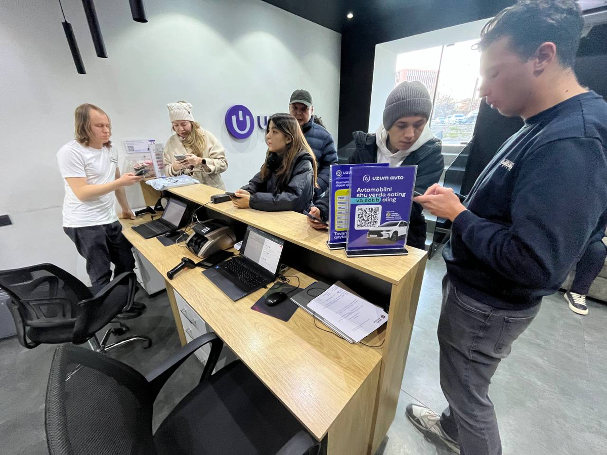 Используйте ваш продукт так, будто вы пьёте шампанское 🍾 | Сетка — социальная сеть от hh.ru