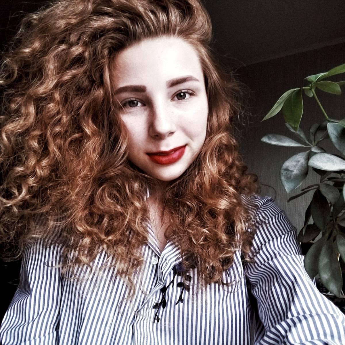 Ангелина Рукавишникова
