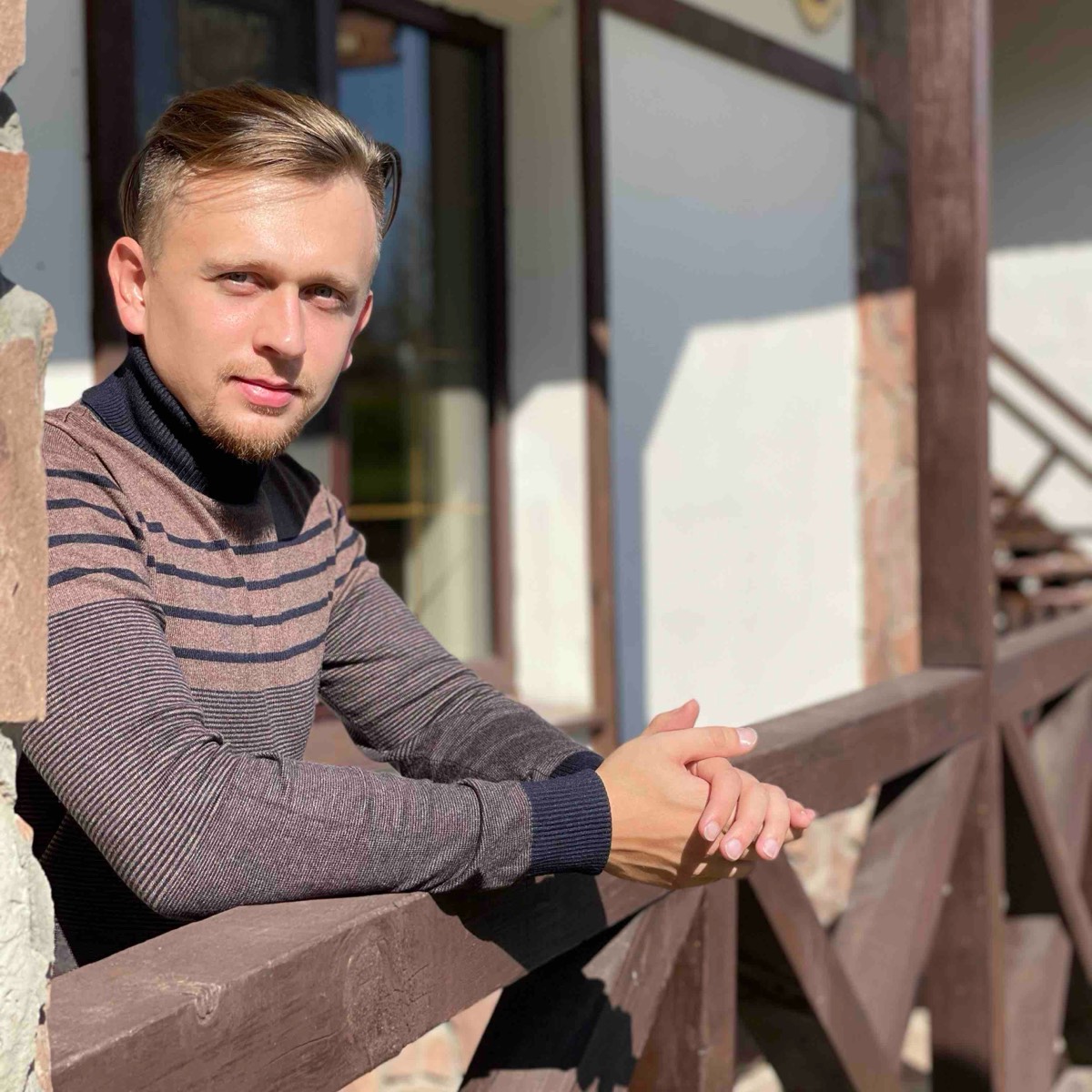 Александр Фирсов