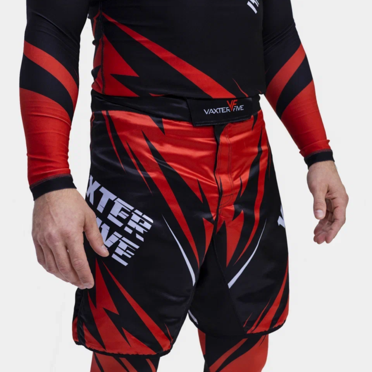 🔥Уникальные шорты для уникальных тренировок!🔥
Vaxter Five предлагает создать шорты с индивидуальным дизайном – выбери свой стиль, цвета и логотип | Сетка — социальная сеть от hh.ru