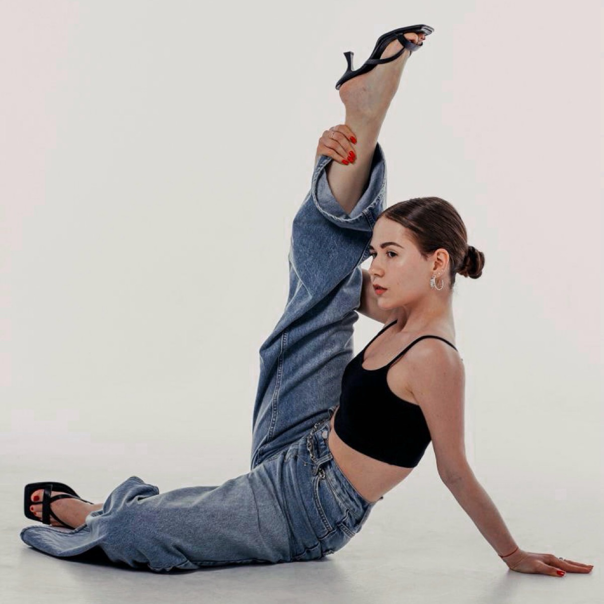 Kisenia Fedyushina Растяжка • Стретчинг • Нутрициология