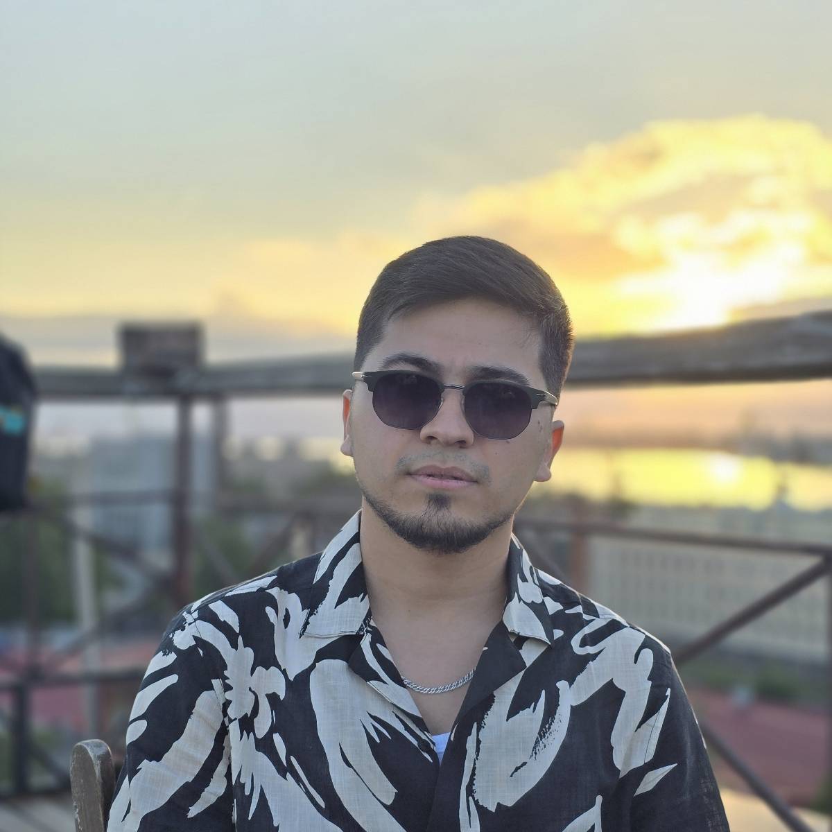 Камрон Ботурхонов | Сетка — социальная сеть от hh.ru