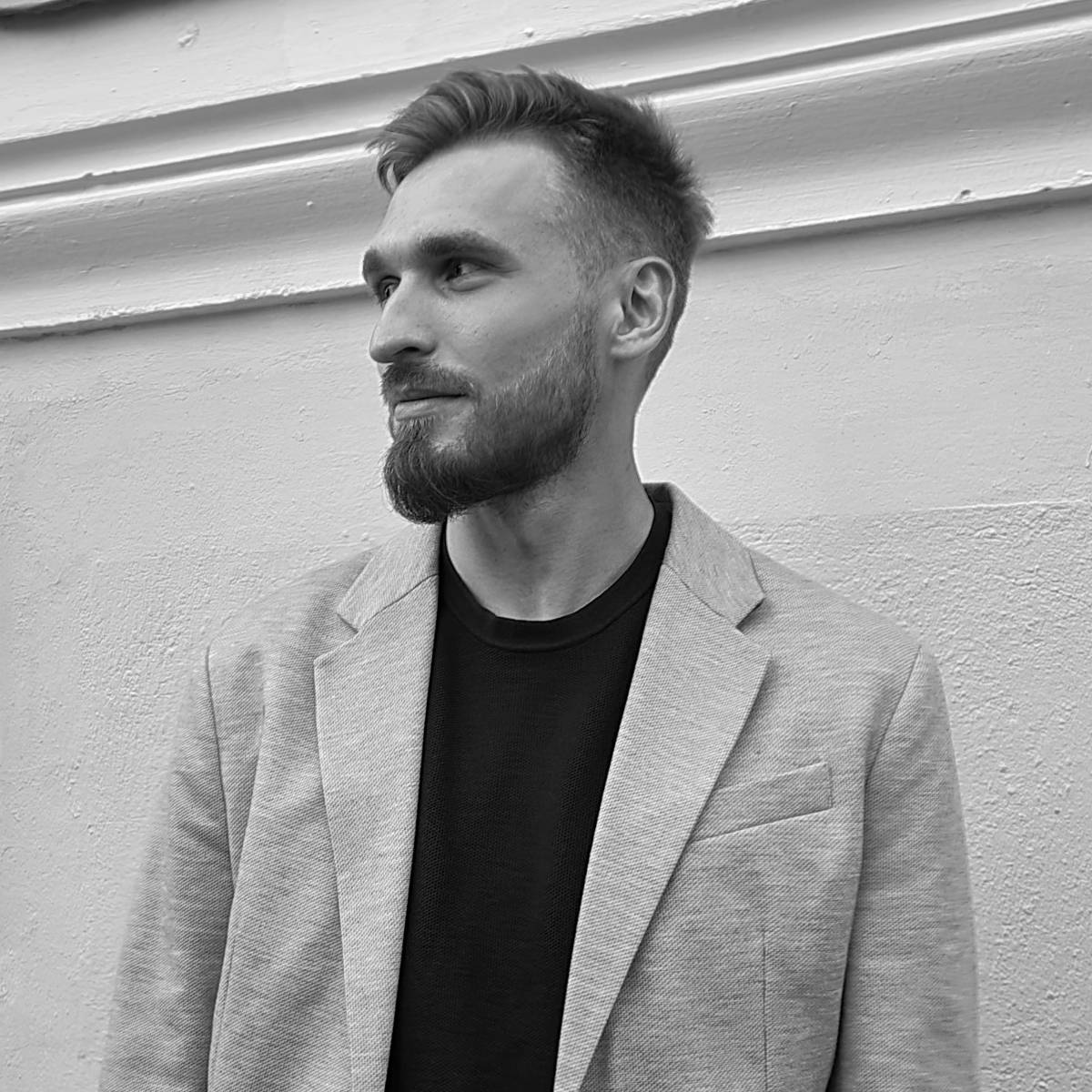 Александр Казарин