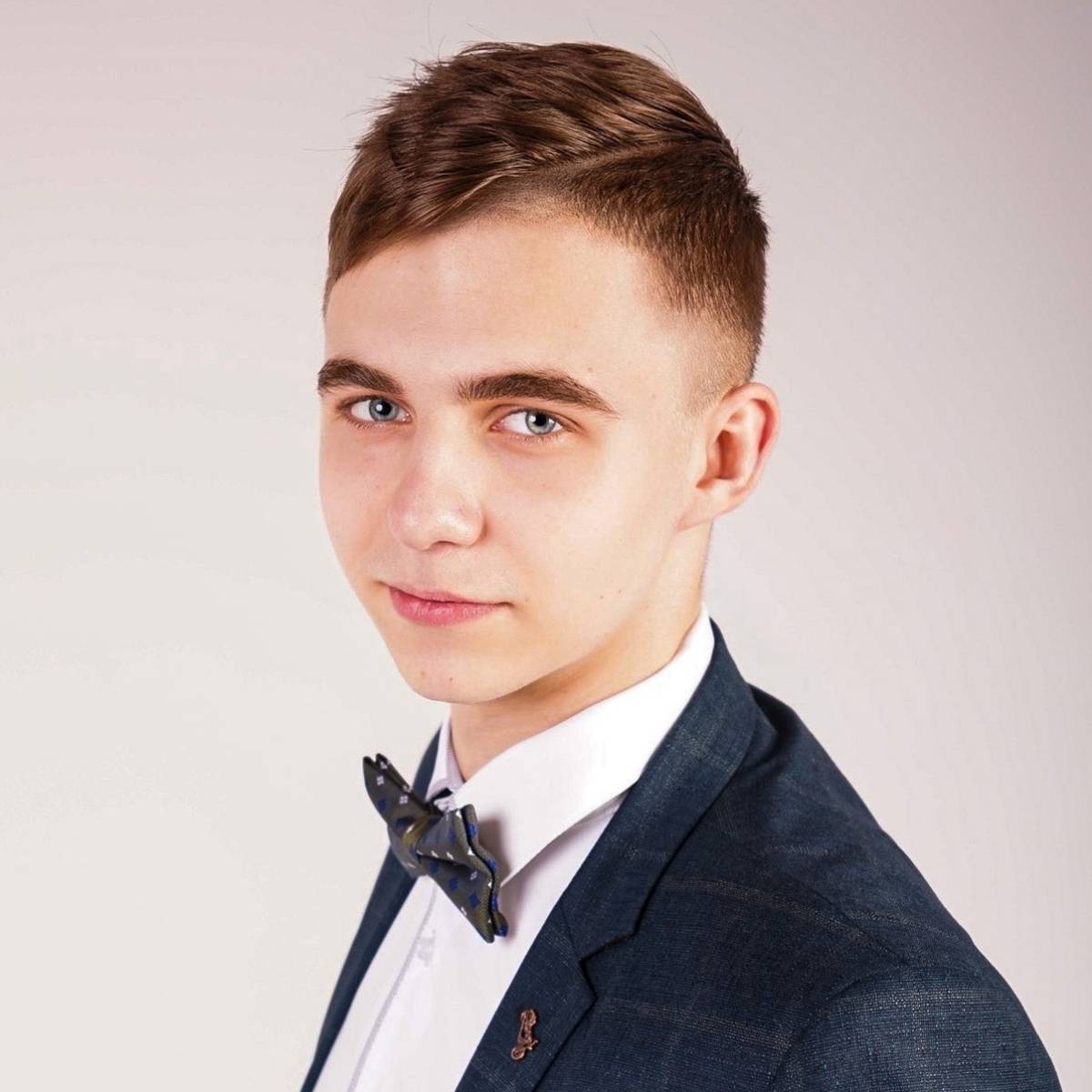 Денис Давыдов | Сетка — социальная сеть от hh.ru