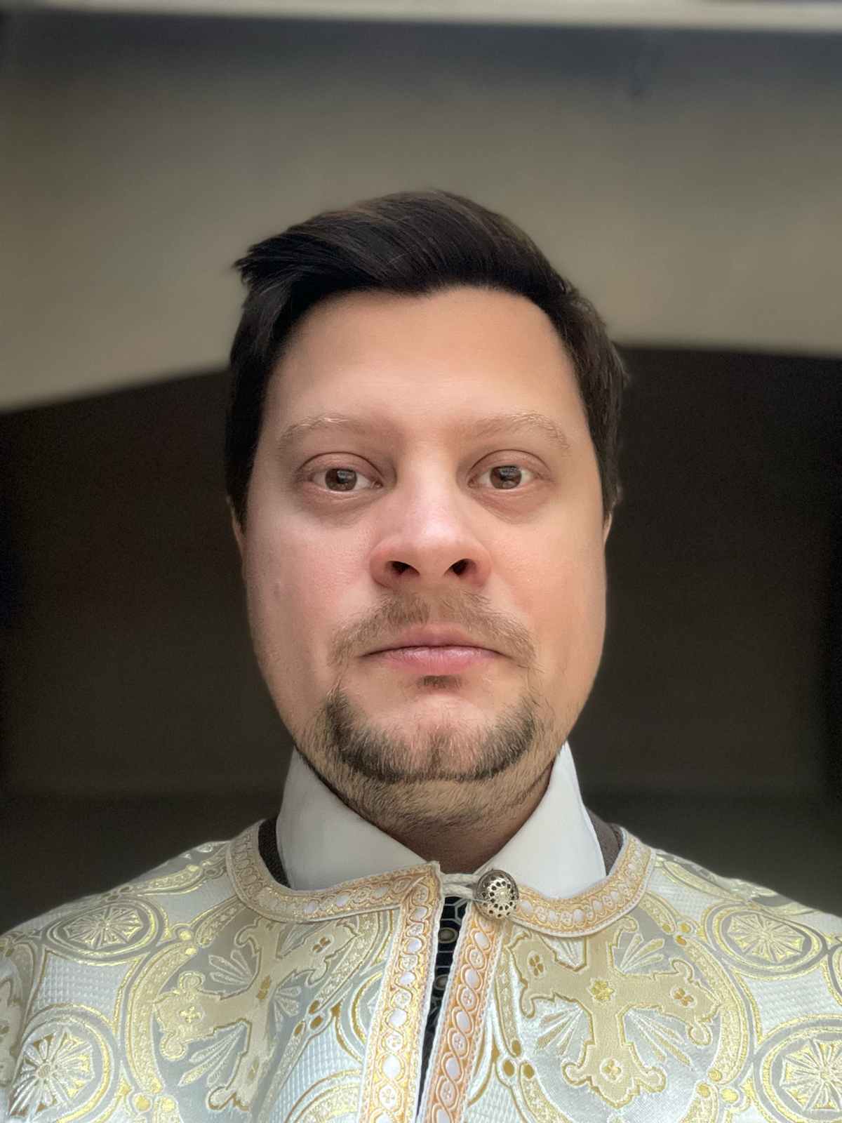 Ребята, я в смятении! Дружба и любовь к ближнему - это то, что объединяет нас в сетке, или мне только кажется? | Сетка — социальная сеть от hh.ru