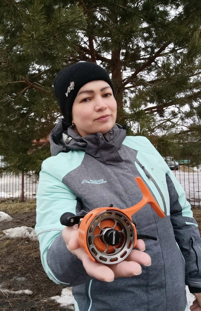 Приобрела вот такой комплект для ловли хищника со льда от компании KIMOTO, получилась прочная и легкая снасть. Давно хотела обновить зимнюю удочку и катушку, выбор пал именно на них | Сетка — социальная сеть от hh.ru