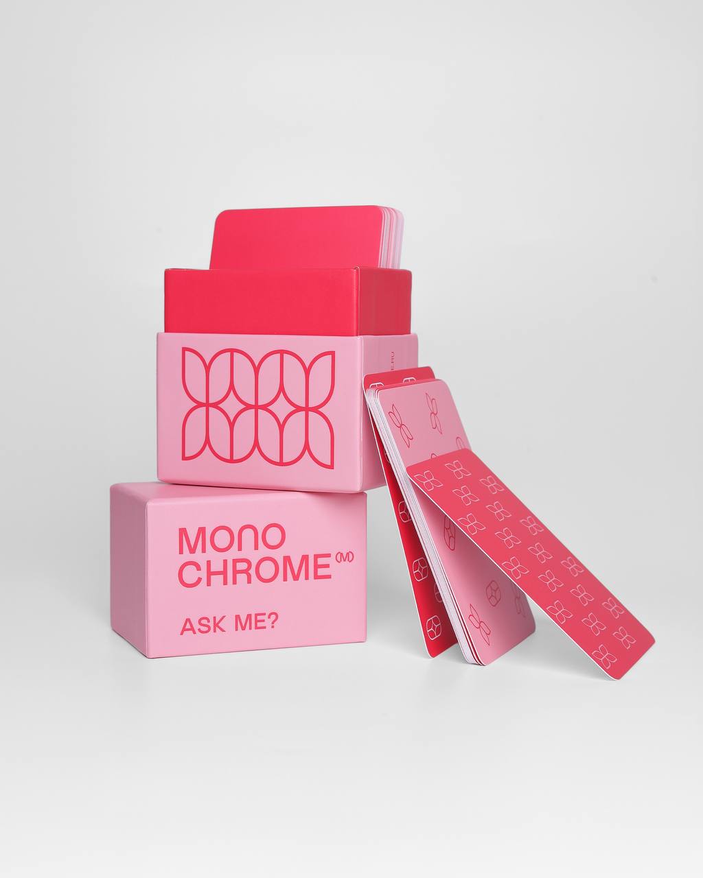 Monochrome дропнули карточную игру
Игра ASK ME - это карточки с небанальными вопросами, которые помогут вам сблизиться с семьей и друзьями, лучше узнать друг друга и просто весело провести время | Сетка — социальная сеть от hh.ru