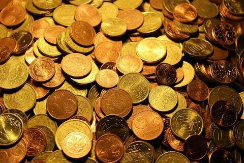 Ну чтож мои хорошие, по вашим запросам первый эфир будет про 💸💰
В субботу жду вас в 16:00, будем заряжаться денежной энергией | Сетка — социальная сеть от hh.ru