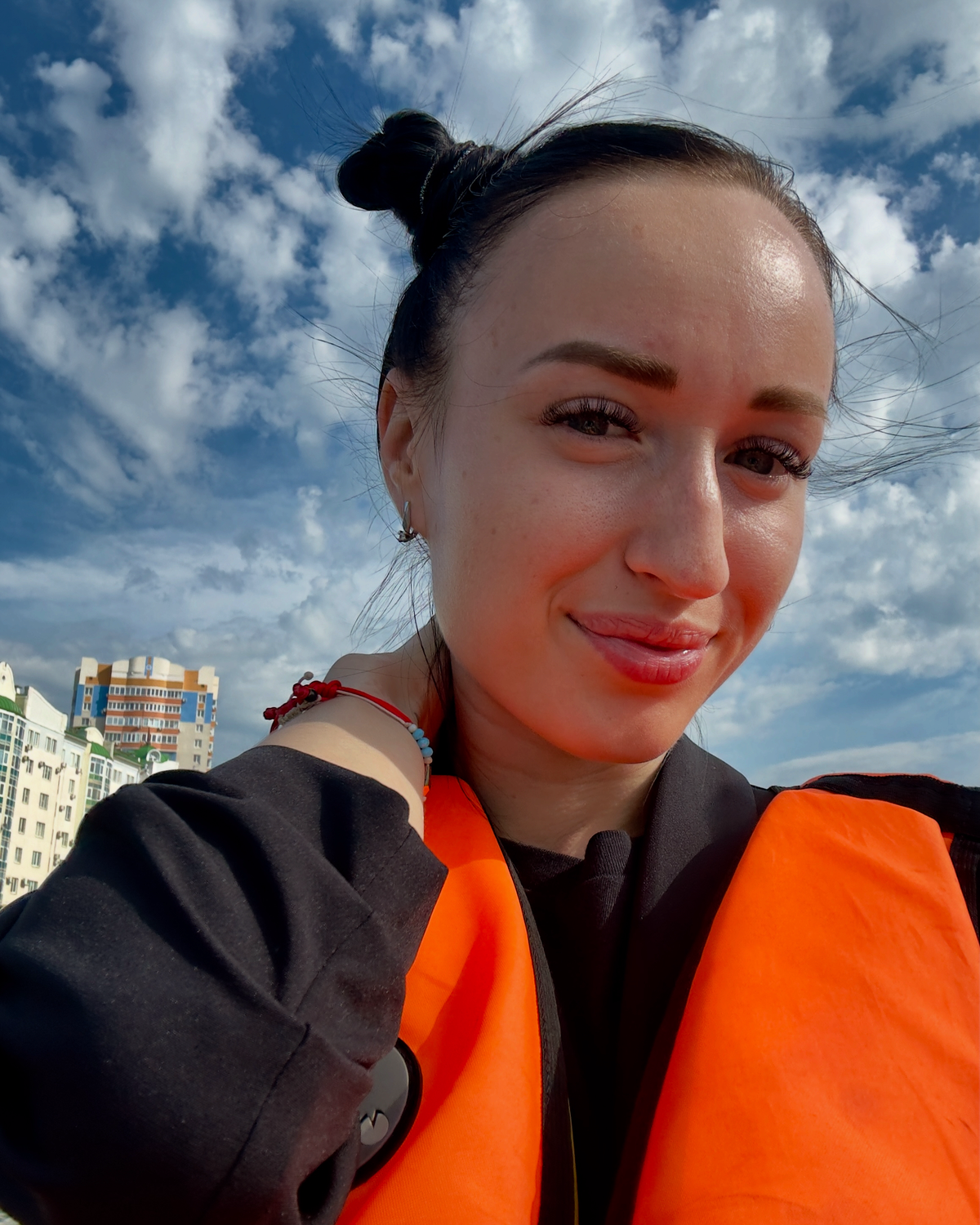 🤔Самодисциплина: свобода или ограничение…И как её развивать💪🏻?
Часто самодисциплину воспринимают как что-то жёсткое и некомфортное😬, словно она лишает нас свободы. Но на самом деле всё наоборот☝️ | Сетка — социальная сеть от hh.ru