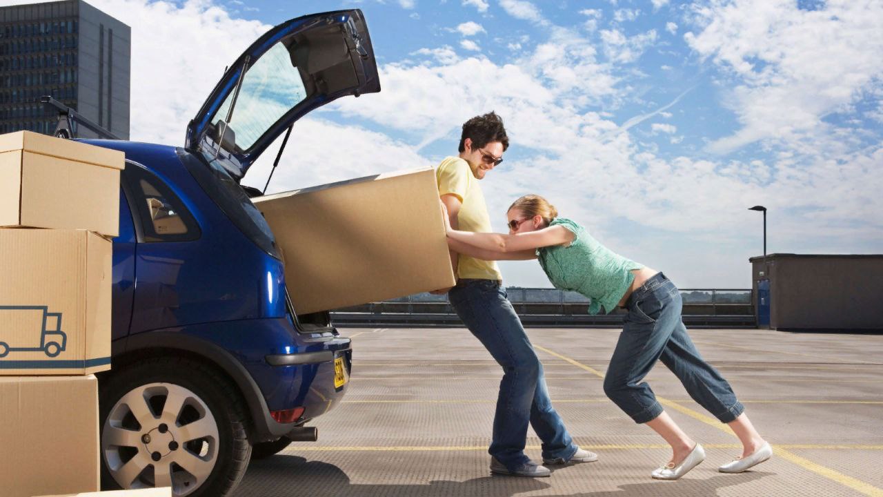 КРУПНОГАБАРИТНЫЙ ТОВАР: КТО ДОЛЖЕН ВЫВОЗИТЬ?
Представьте себе такую ситуацию: вы купили огромный холодильник, но через неделю обнаружили, что он перестал работать | Сетка — социальная сеть от hh.ru