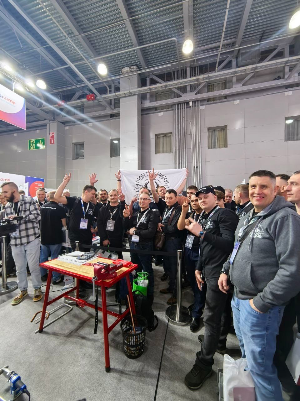 https://vk.com/video-97841647456240554
https://vk.com/video-97841647456240555
https://vk.com/video-97841647456240556 | Сетка — социальная сеть от hh.ru