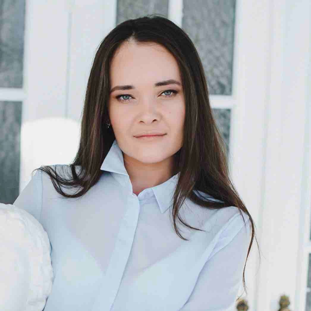 Алина Садыкова | Сетка — социальная сеть от hh.ru