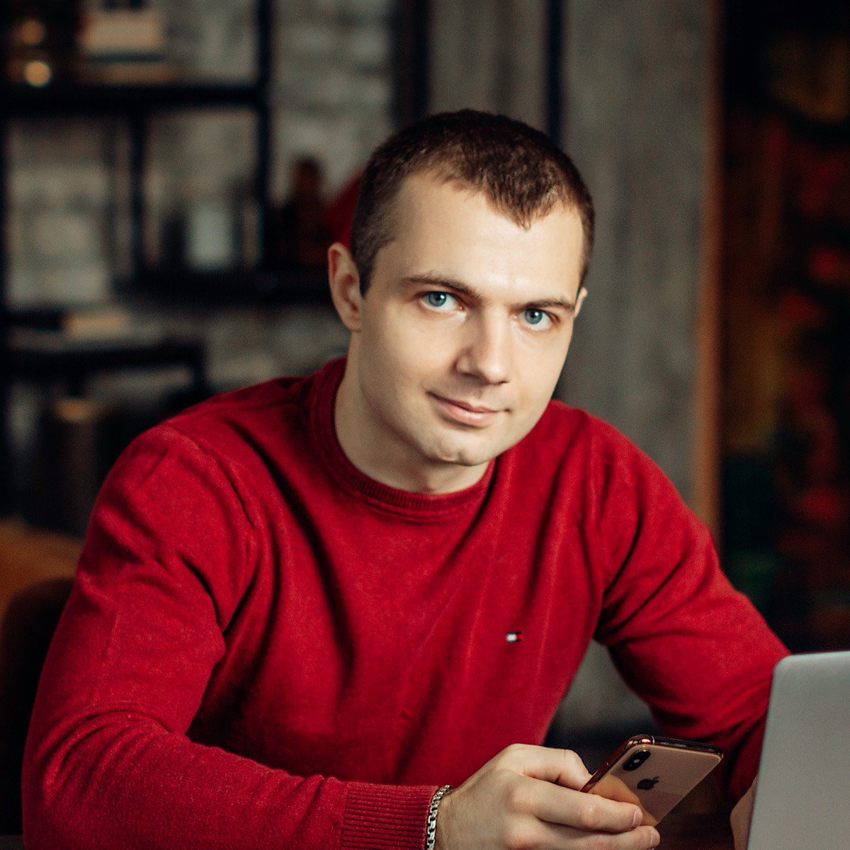 Владислав Рощупкин