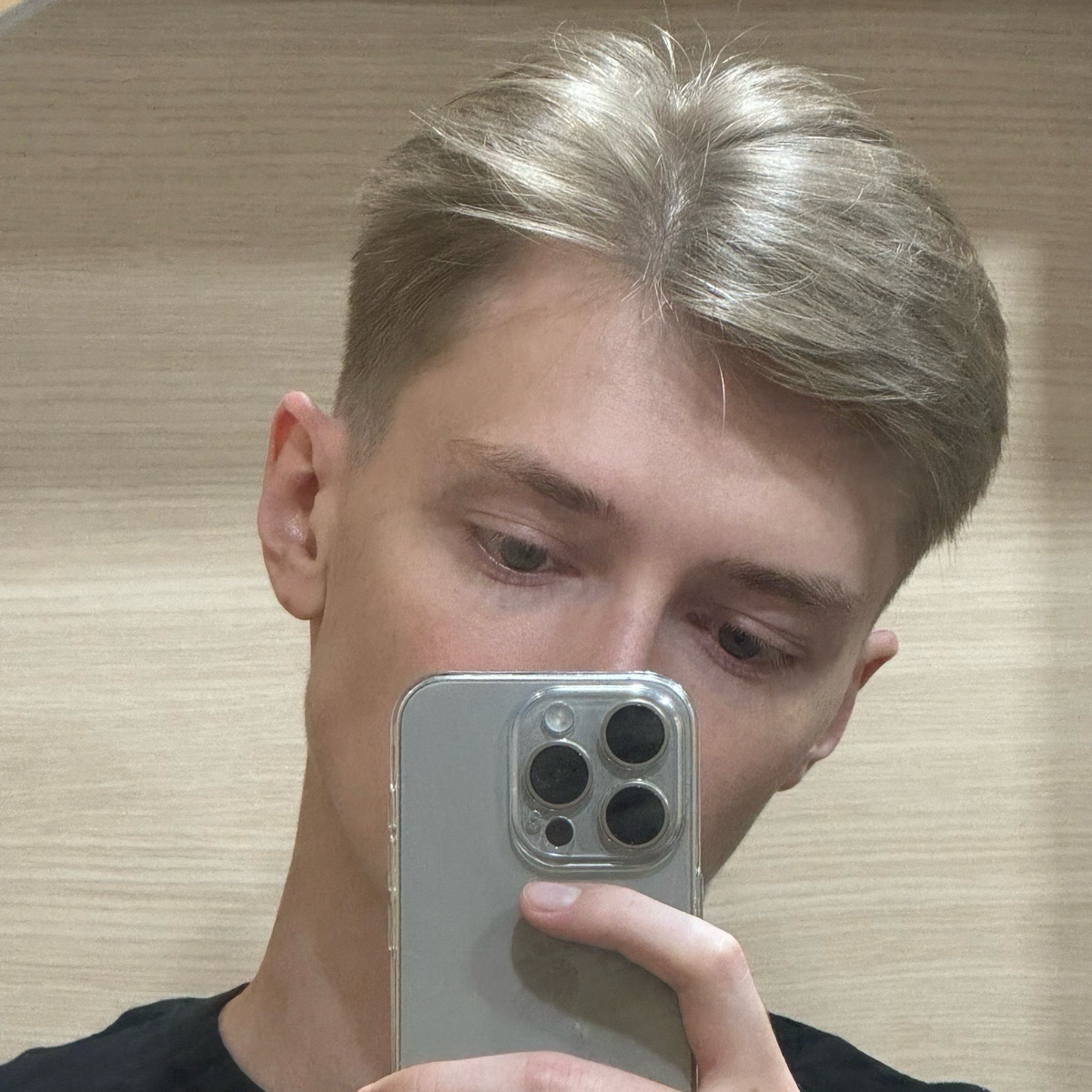 Александр Галеманов