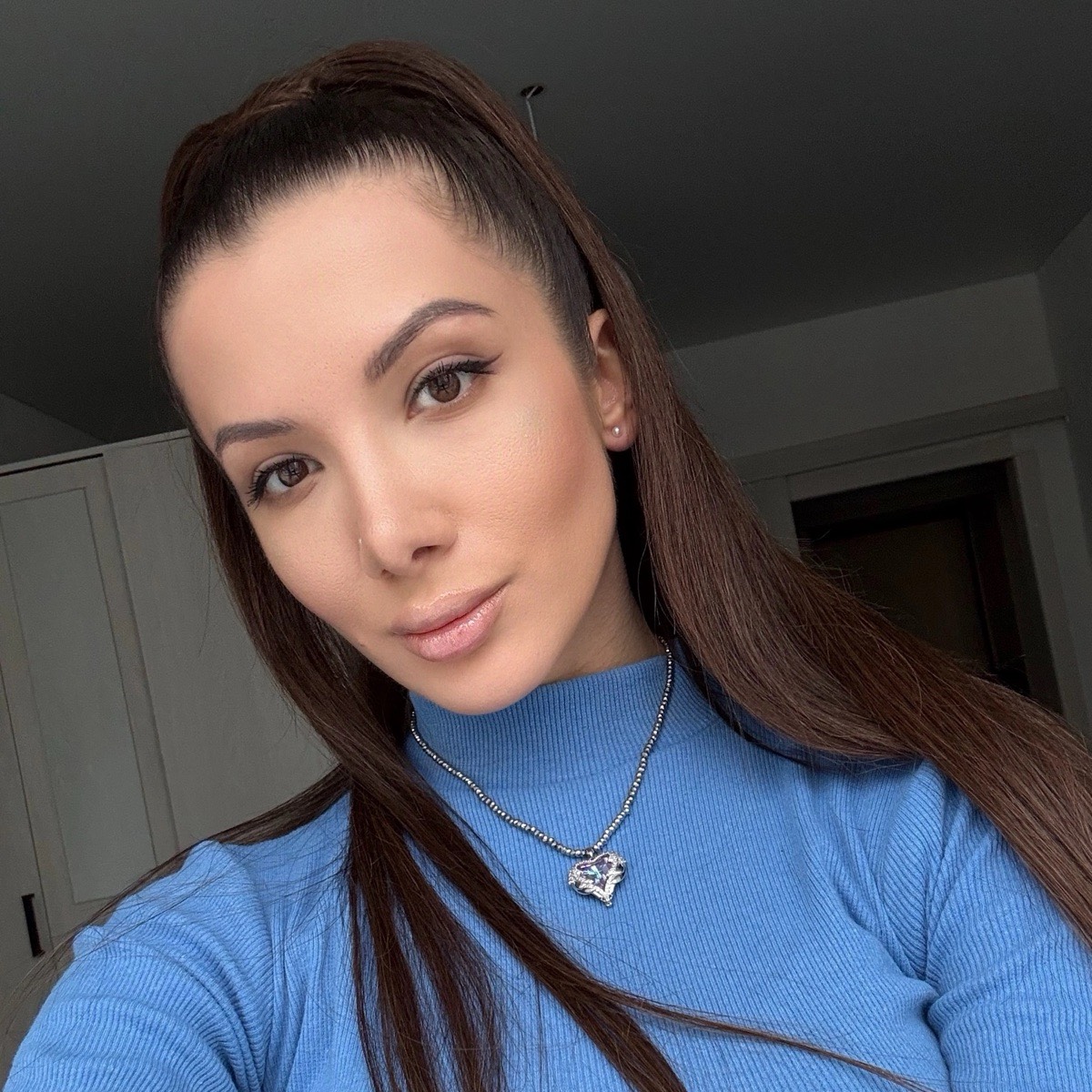 Танита Землякова