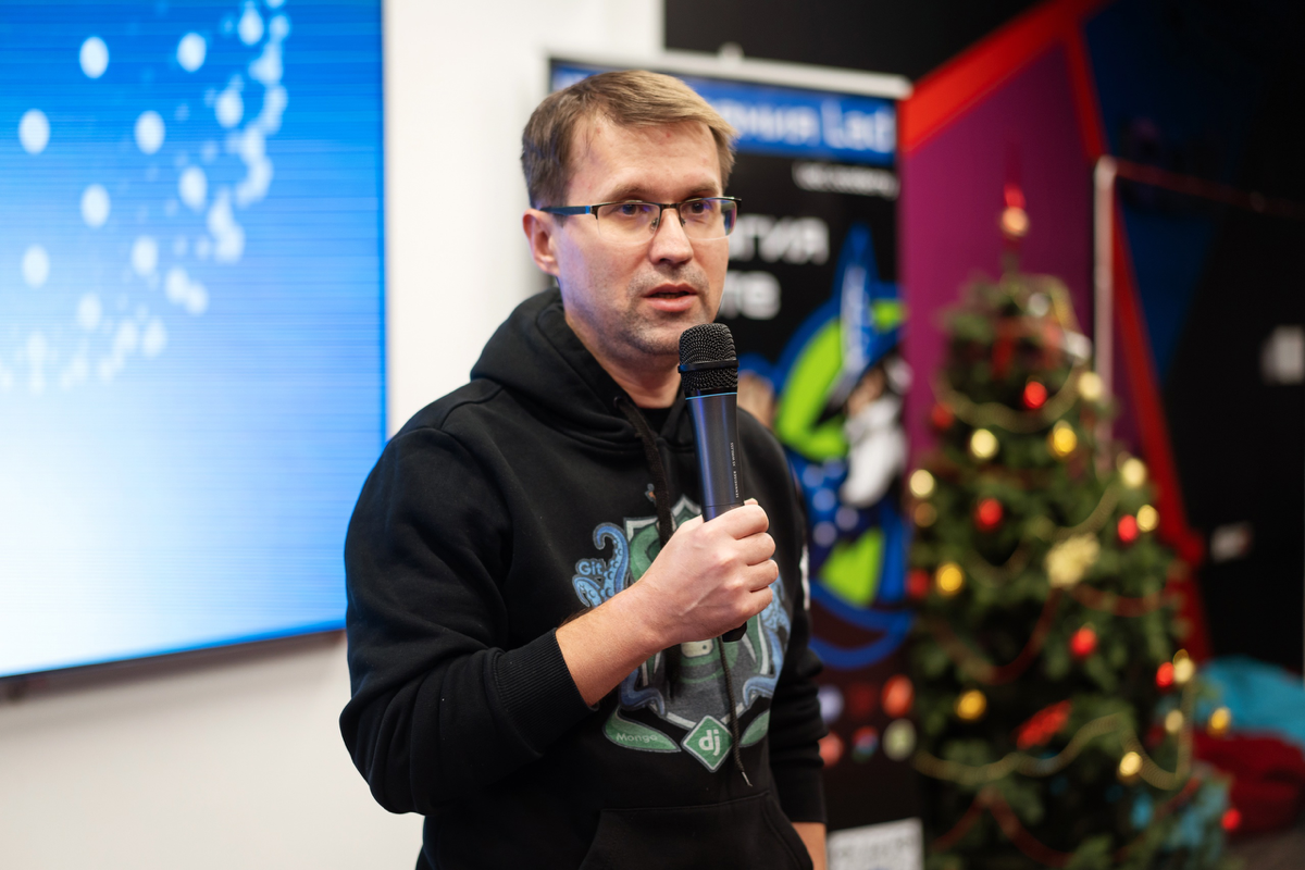 31 января IT-академия Lad провела встречу, которая объединила начинающих специалистов и представителей ведущих работодателей, включая Сбер, ВКонтакте, группу IT-компаний Lad, Neoflex, FLANG и других | Сетка — социальная сеть от hh.ru