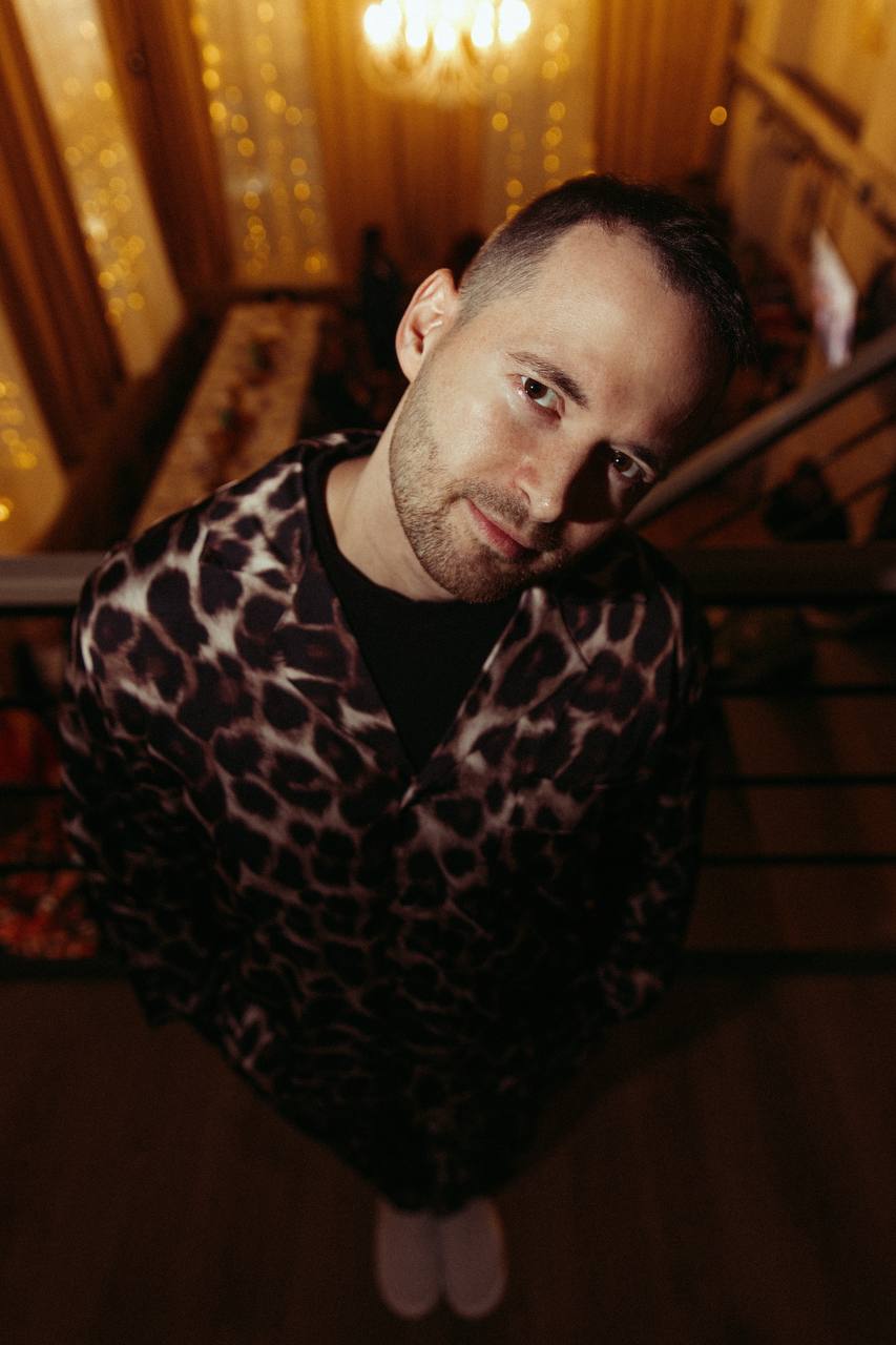 Люди разочаруются в тебе 
Я заметил, что многие не начинают то, что действительно хотят, потому что ждут одобрения от других или из-за недостаточности — пока не готов/синдром маленького человека и тд | Сетка — социальная сеть от hh.ru