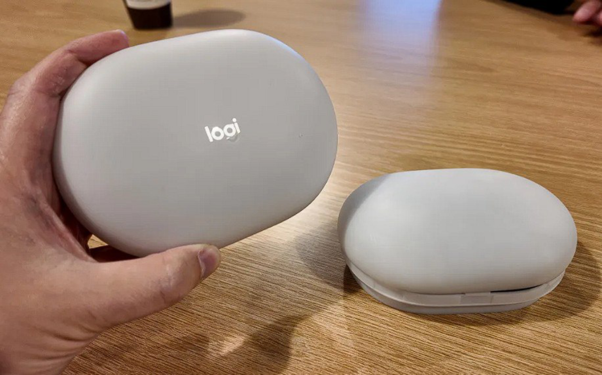 Logitech намекает нам, что надо эффективнее работать
Кибер-галька на картинке называется Logitech Spot | Сетка — социальная сеть от hh.ru