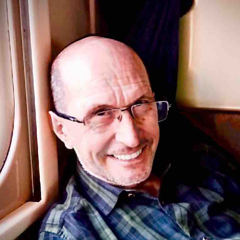 Вадим Домбровский | Сетка — социальная сеть от hh.ru