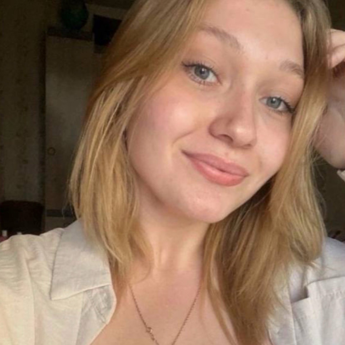 Анна Серова