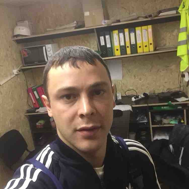Виктор Малков