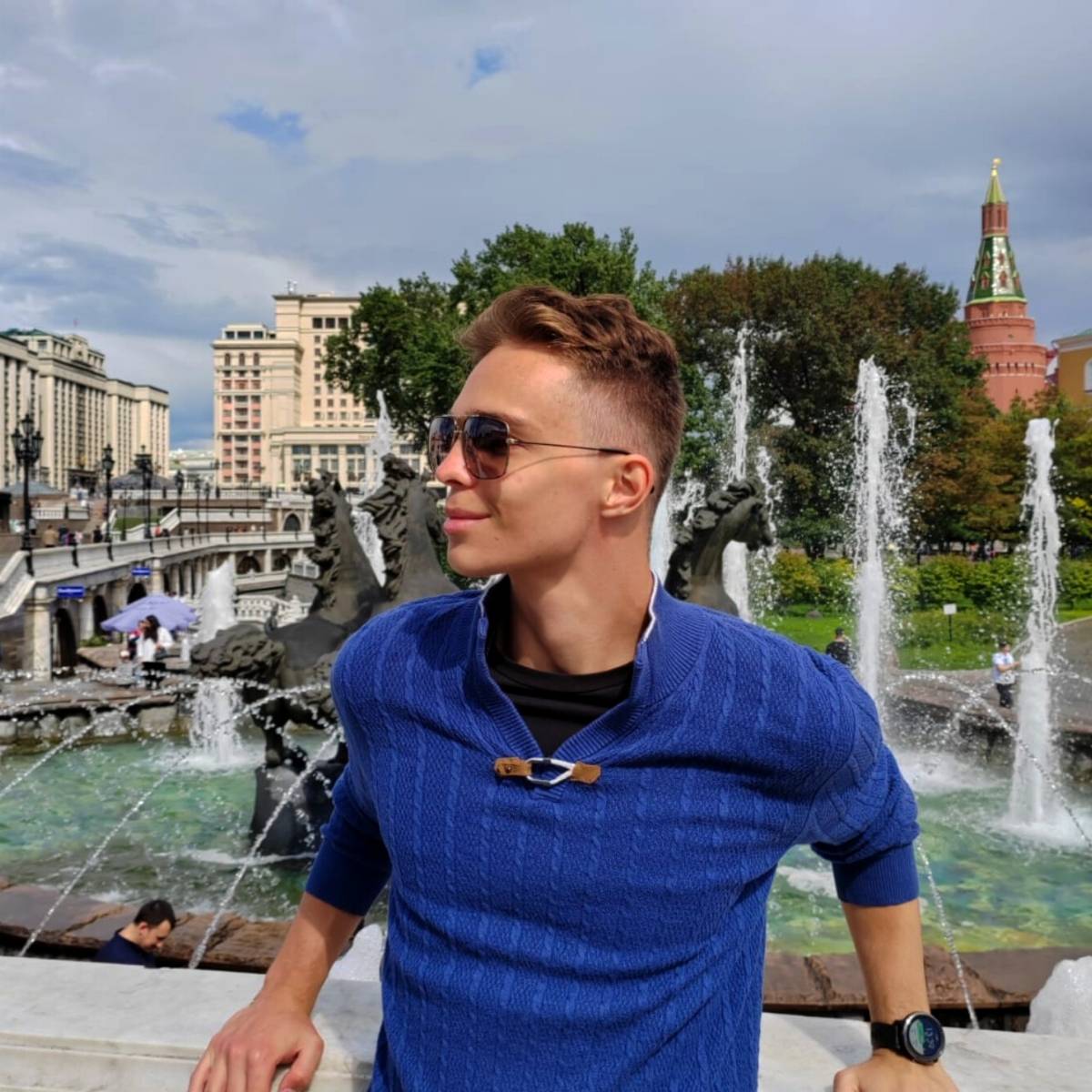 Кравцов Александр | Сетка — социальная сеть от hh.ru