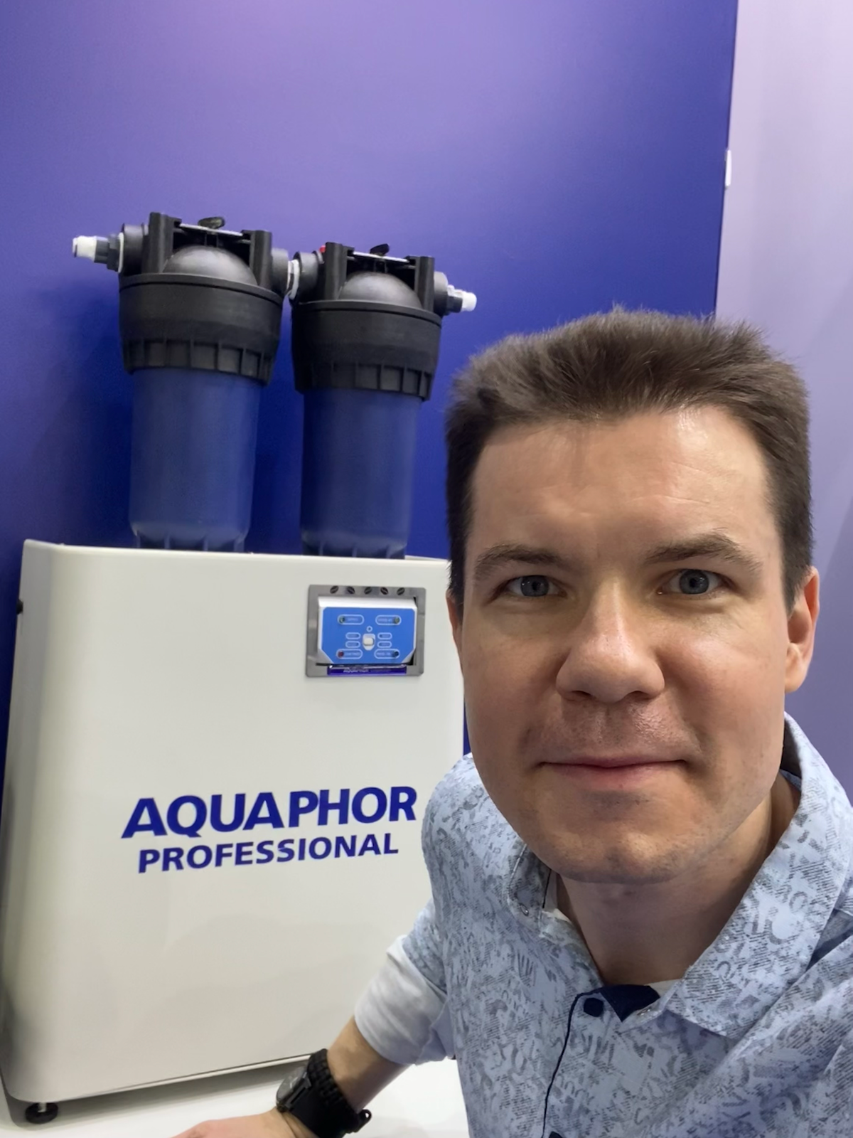На выставке Aquaflame-2025 (by Aquatherm) Expo Moscow. Это стенд Аквафор - Aquaphor Professional | Сетка — социальная сеть от hh.ru