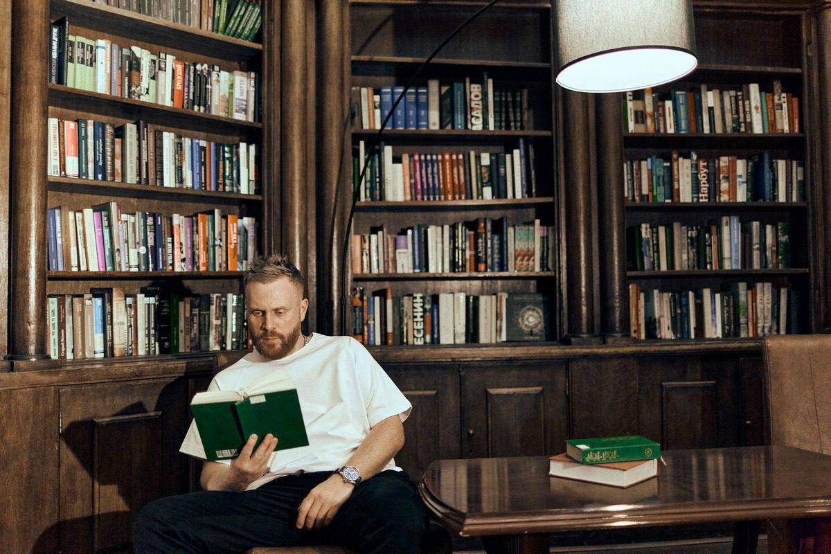 📚Чтения с Евгением Чебатковым
10 февраля в 19:00
Евгений Чебатков прочитает фрагменты из комикса «Мафальда» на испанском языке | Сетка — социальная сеть от hh.ru