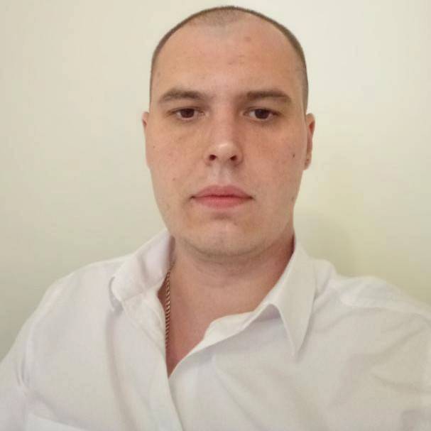 Арсений Казаринов | Сетка — социальная сеть от hh.ru