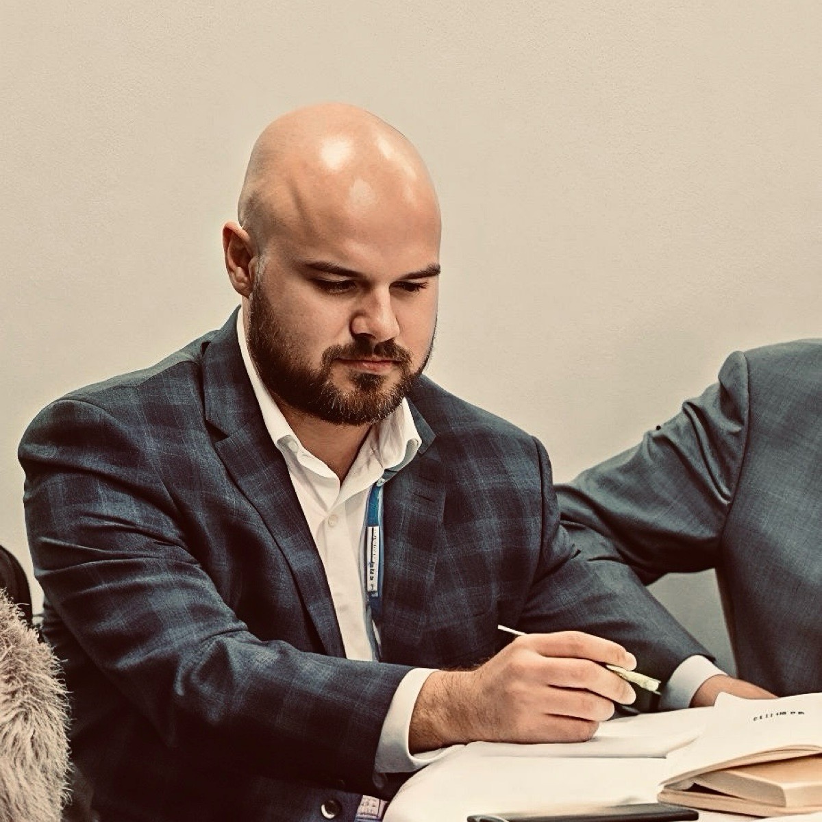 Карен Казарян | Сетка — социальная сеть от hh.ru