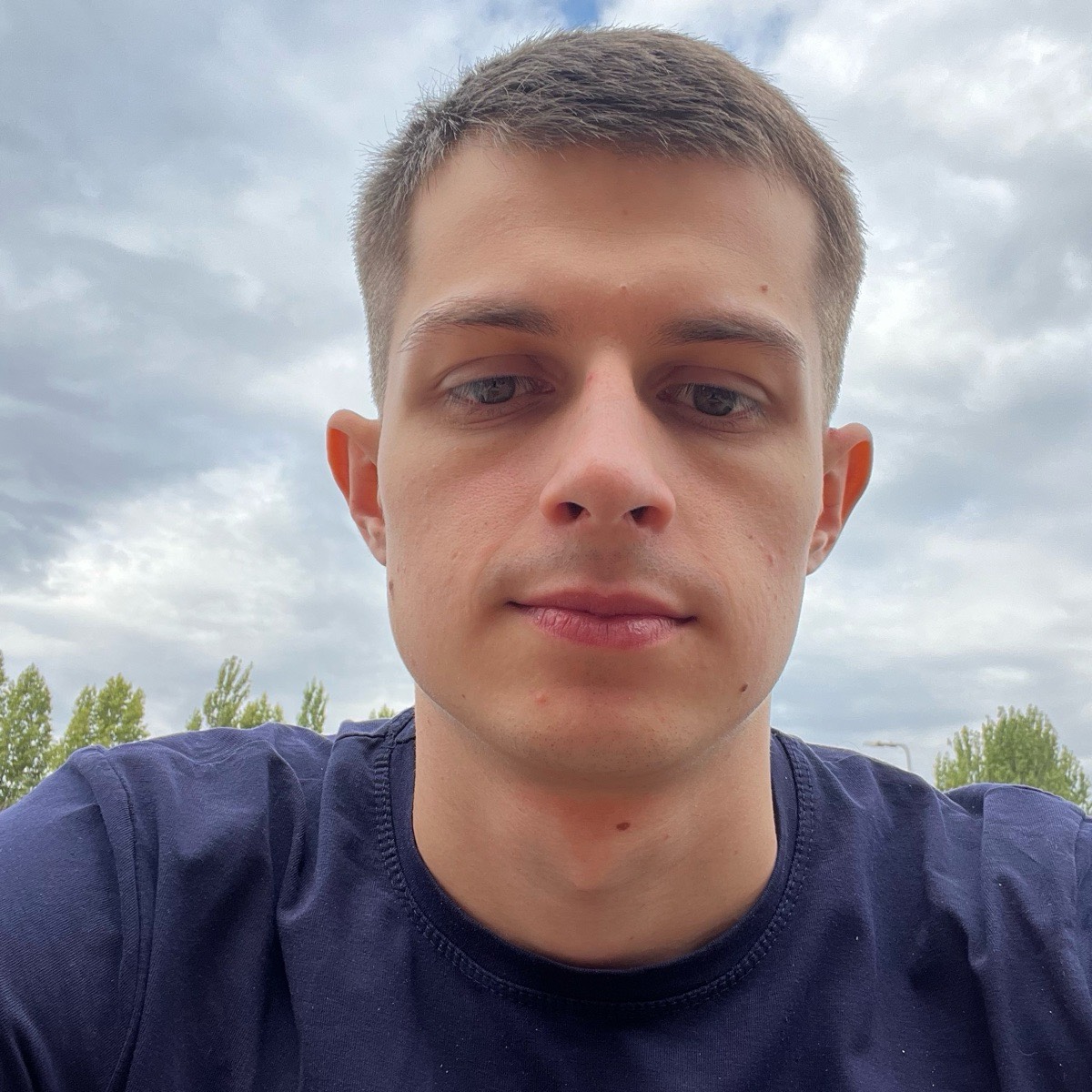 Макс Голиков