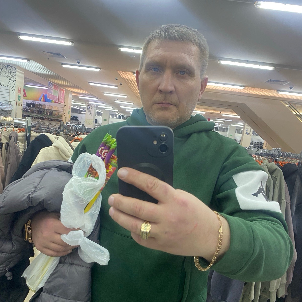 Алексей Волков