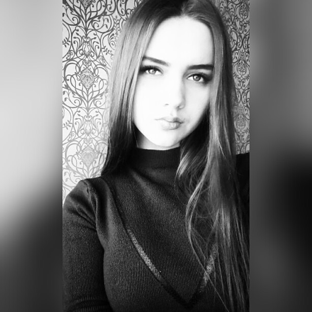 Александра Кротова