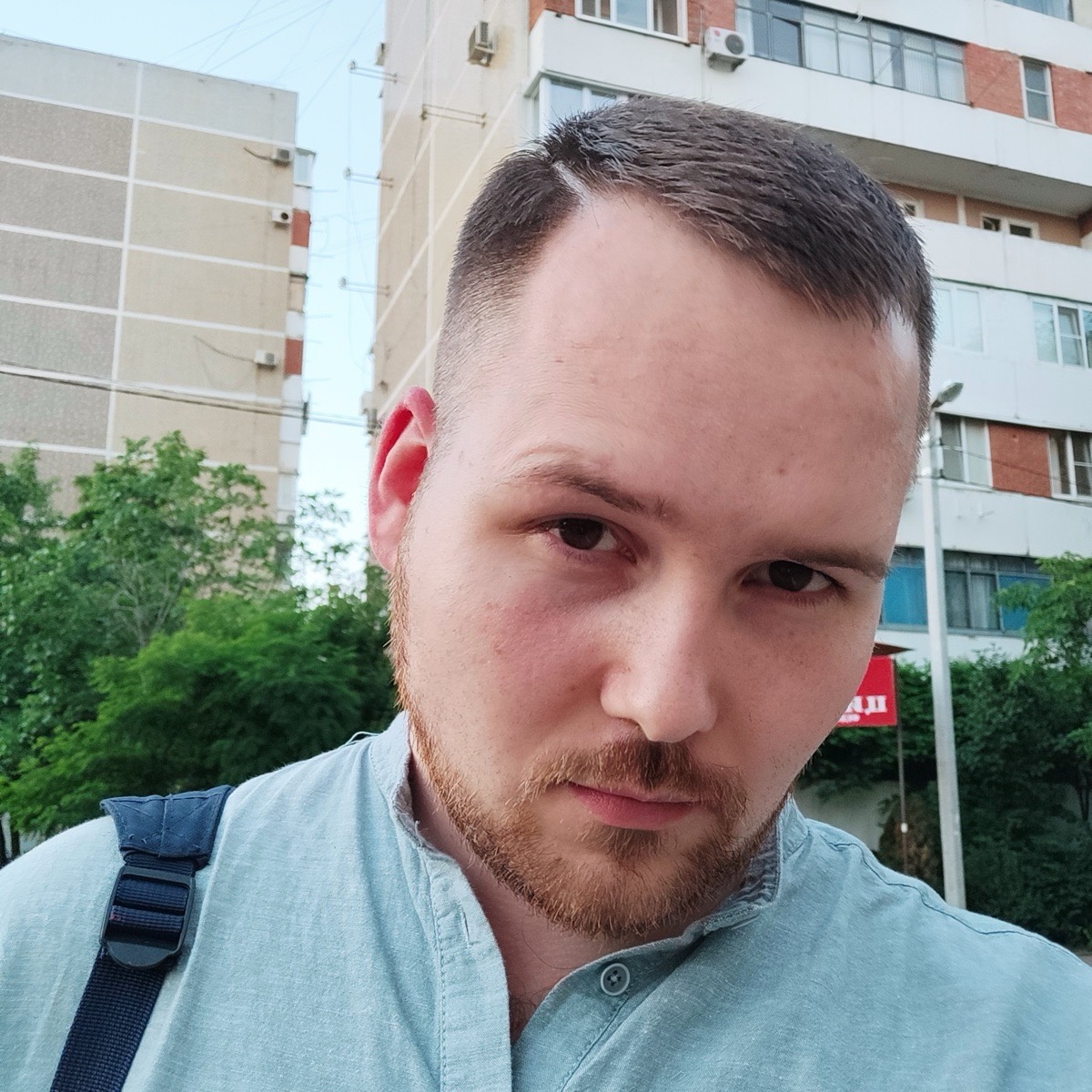 Александр Назаров