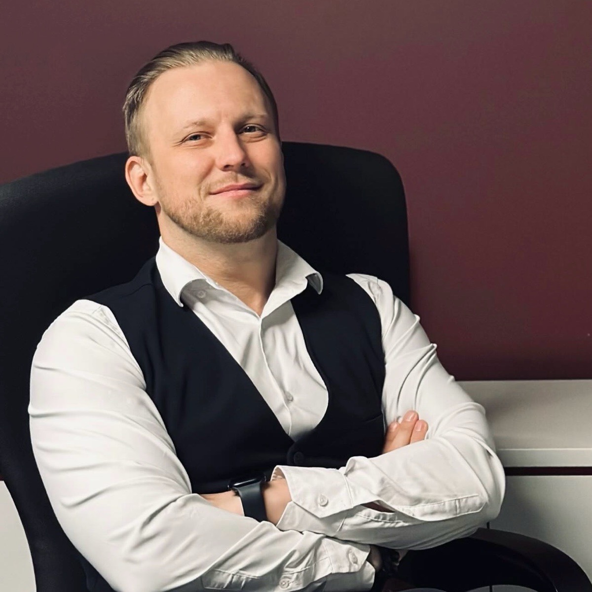 Игорь Олейников | Сетка — социальная сеть от hh.ru