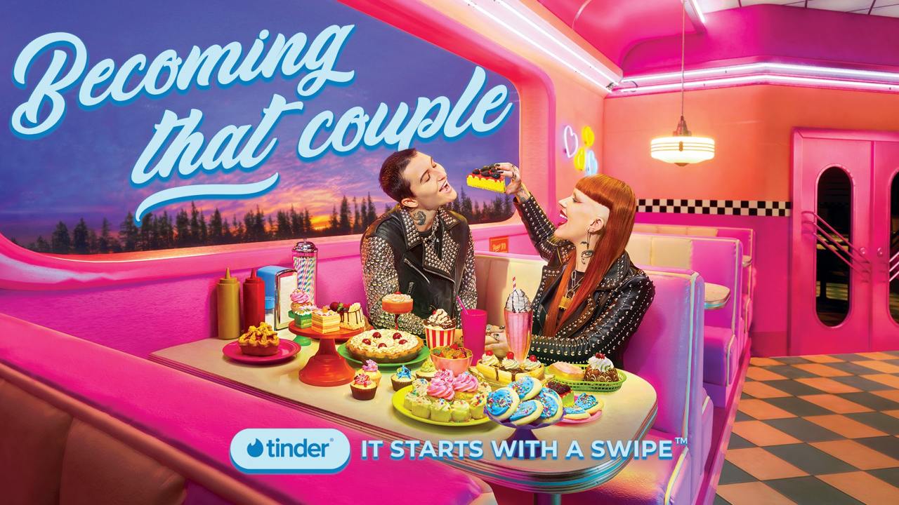Продаем любовь: купи один раз, пользуйся всю жизнь 🤩
💞 Tinder в 2023 году запомнился двумя событиями: ушел из России и запустил яркую рекламную кампанию «It starts with a swipe» // «Всё начинается со ... | Сетка — социальная сеть от hh.ru