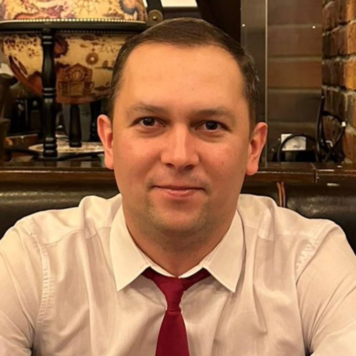Александи Илларионов