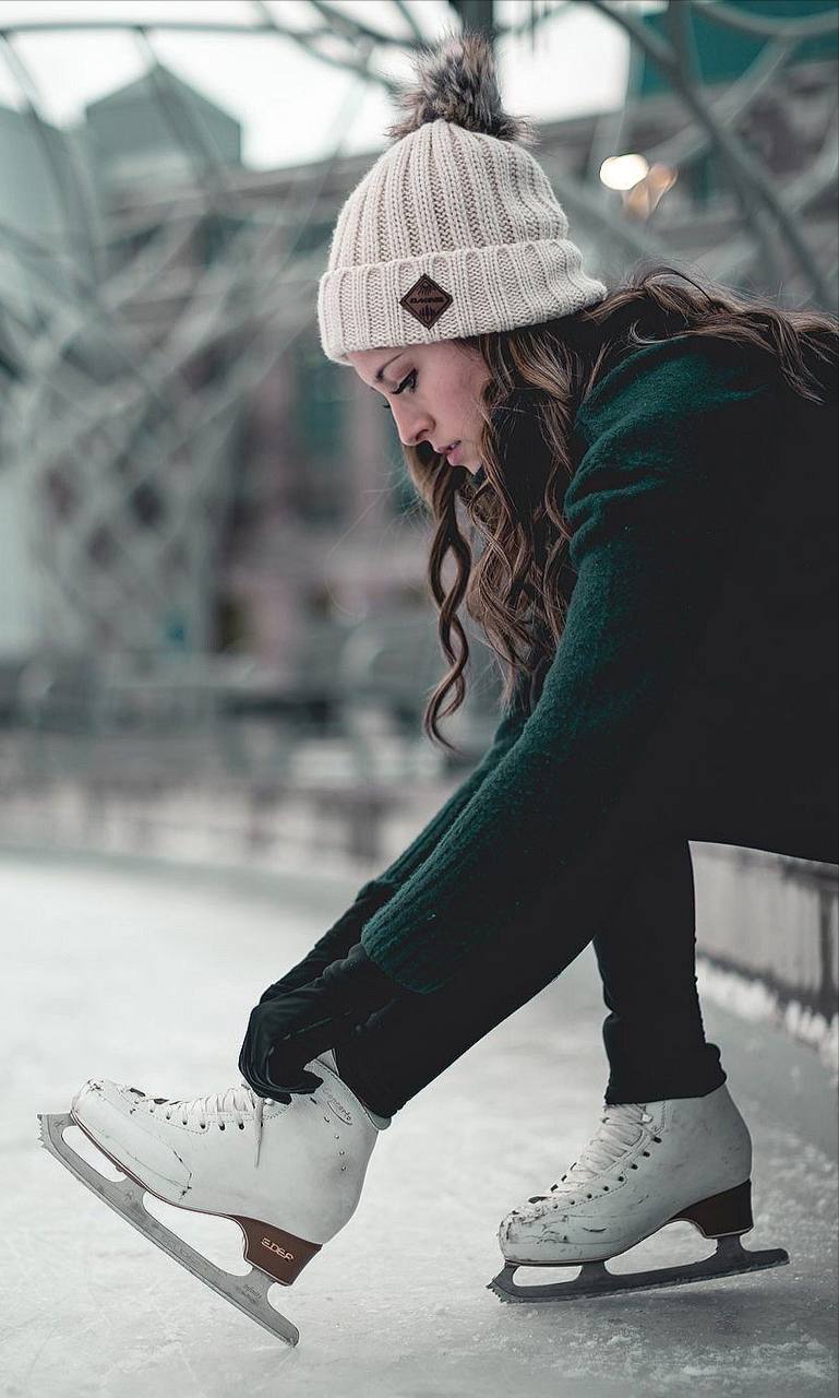 ⛸️Бесплатные мастер-классы по фигурному катанию
14 февраля в 19:00
На занятии вы сможете освоить базовые элементы и отточить свои навыки на льду под руководством опытного мастера
Регистрация на мастер... | Сетка — социальная сеть от hh.ru