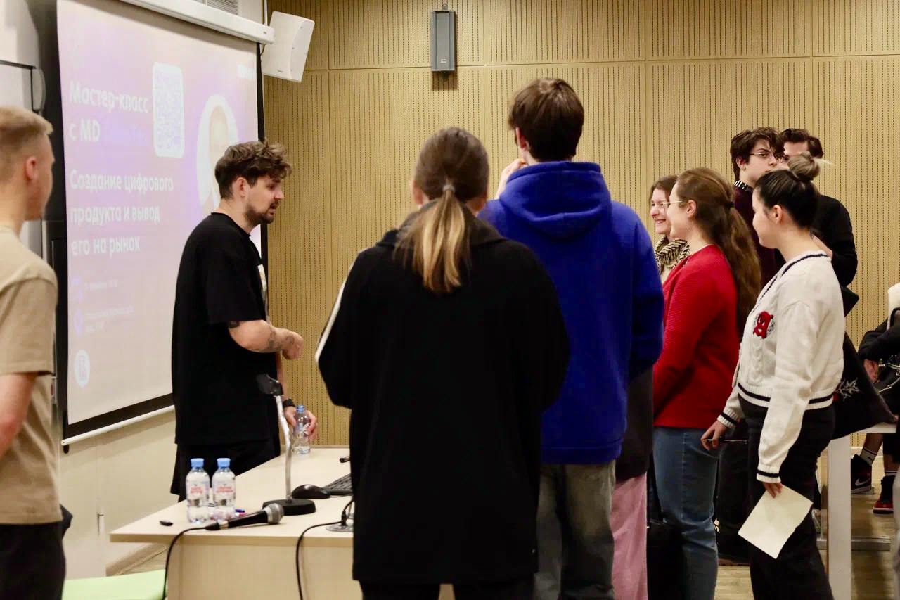 💡Гениальные идеи рождаются в хаосе!
Как придумать крутую идею для стартапа или своего проекта? Вчера на мастер-классе "Методы и правила креативного штурма" наши участники погрузились в мир нестандартн... | Сетка — социальная сеть от hh.ru