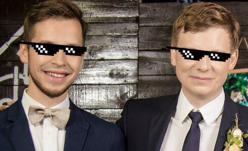 #друллеги
Со своим #друллегой Димой я дружу уже 15 лет, а работаю – 9.
Мы познакомились в СТЭМе, подружились на почве любви к футболу, а с конца 2015 года начали вместе работать | Сетка — социальная сеть от hh.ru