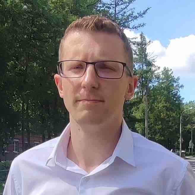 Дмитрий Иванов
