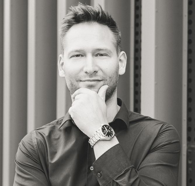 Евгений Сержанович | Сетка — социальная сеть от hh.ru