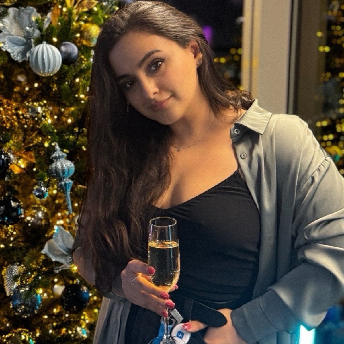 Elina Muradyan | Сетка — социальная сеть от hh.ru